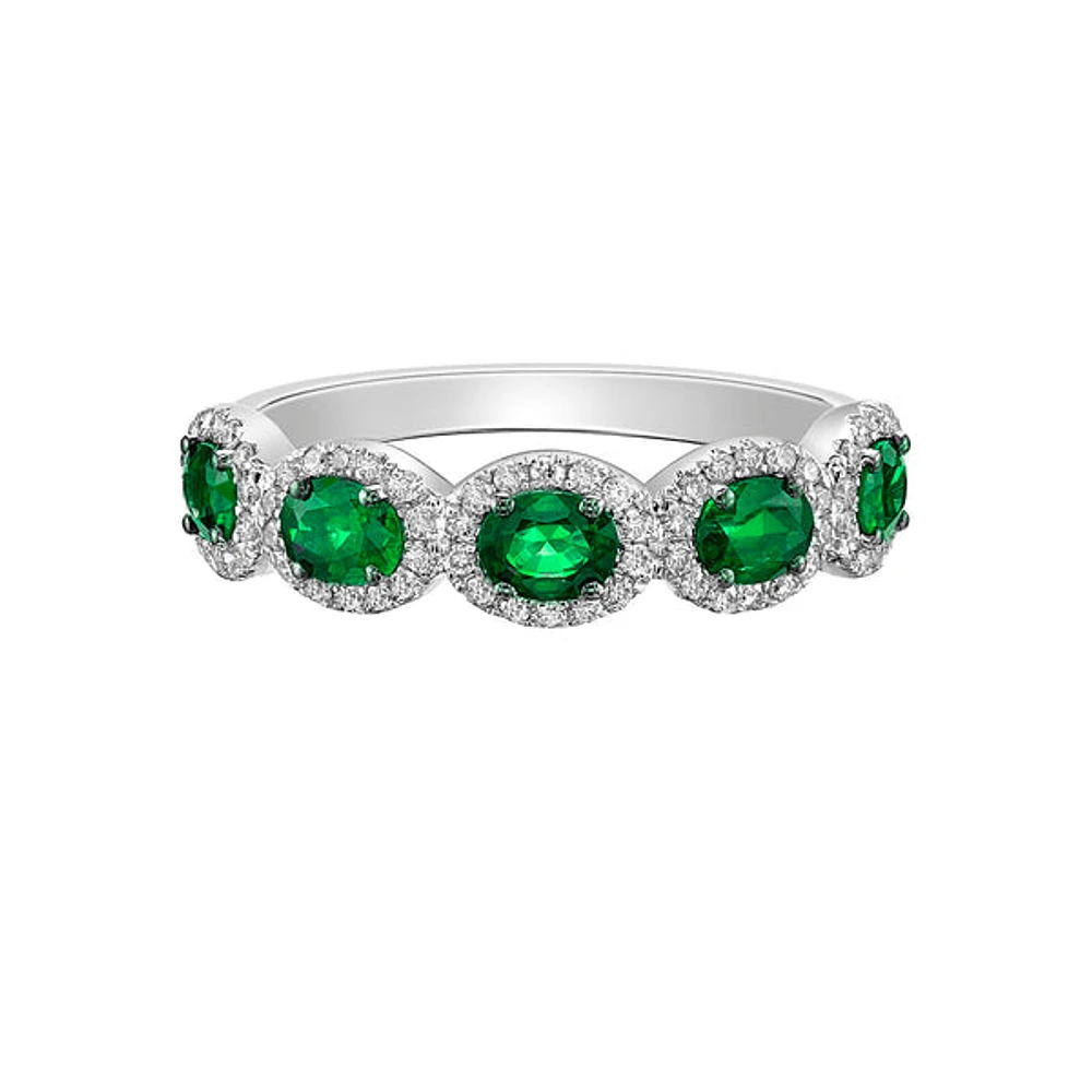 14K Gold Prong-set Emerald ring with Diamond Halo