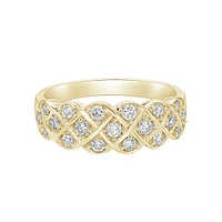 14K Yellow Gold Prong-set diamond band lines