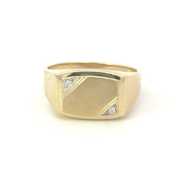 10K Yellow Gold 0.016cttw Diamond Gents Signet Ring, 10 - / 7