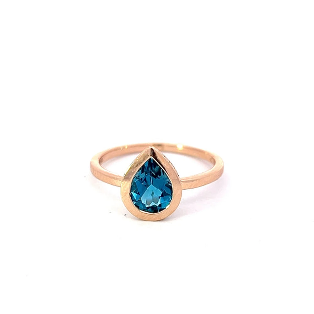 14K Rose Gold 0.91cttw Blue Topaz and 0.09cttw Diamond Ring - Size 6