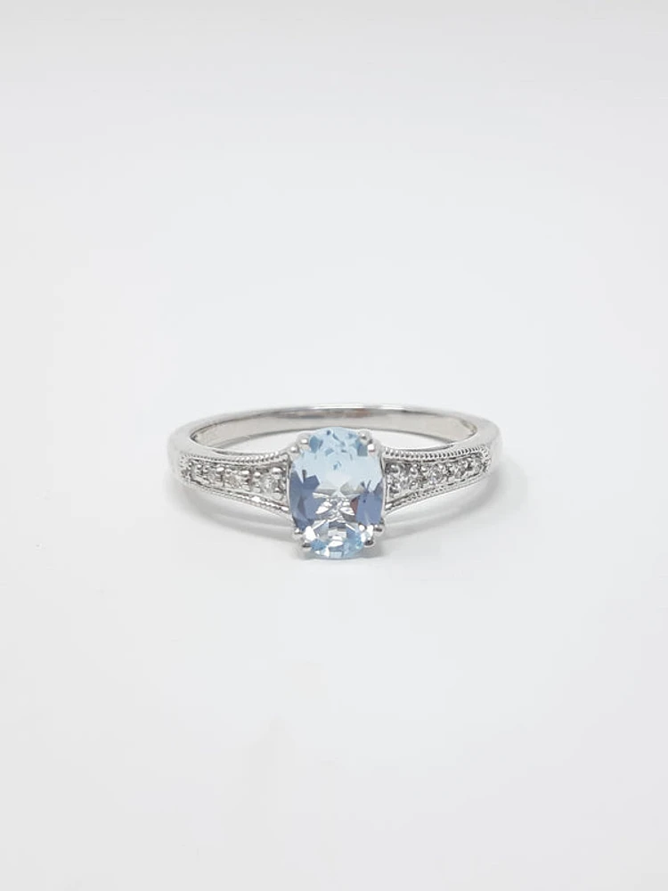 Aquamarine And Diamond Ring