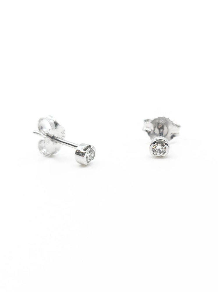 10K White Gold 0.12cttw Canadian Diamond Stud Earrings