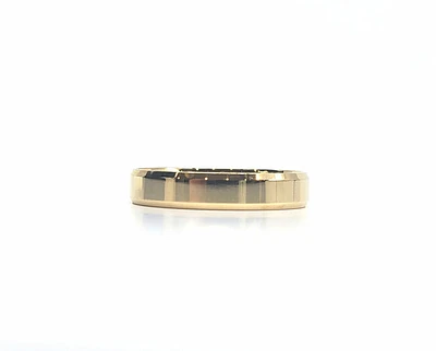 10K Yellow Gold 4mm Bevelled Wedding Band - Size 10