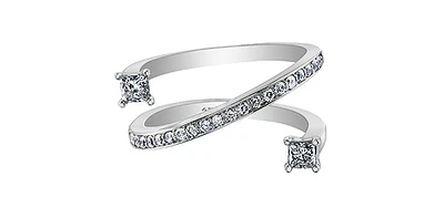 14K White Gold 0.56cttw Canadian Diamond Ring, size 6