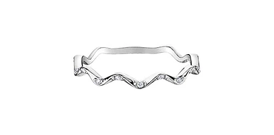 10K White Gold 0.06cttw Diamond Ring, size 6.5