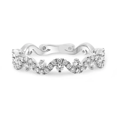 14K White Gold Wavy Pave 0.38cttw Diamond Band - Size 6.5