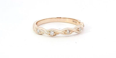 Tracking - 10K Yellow Gold Diamond 0.08cttw Round Cut Band, 6.5