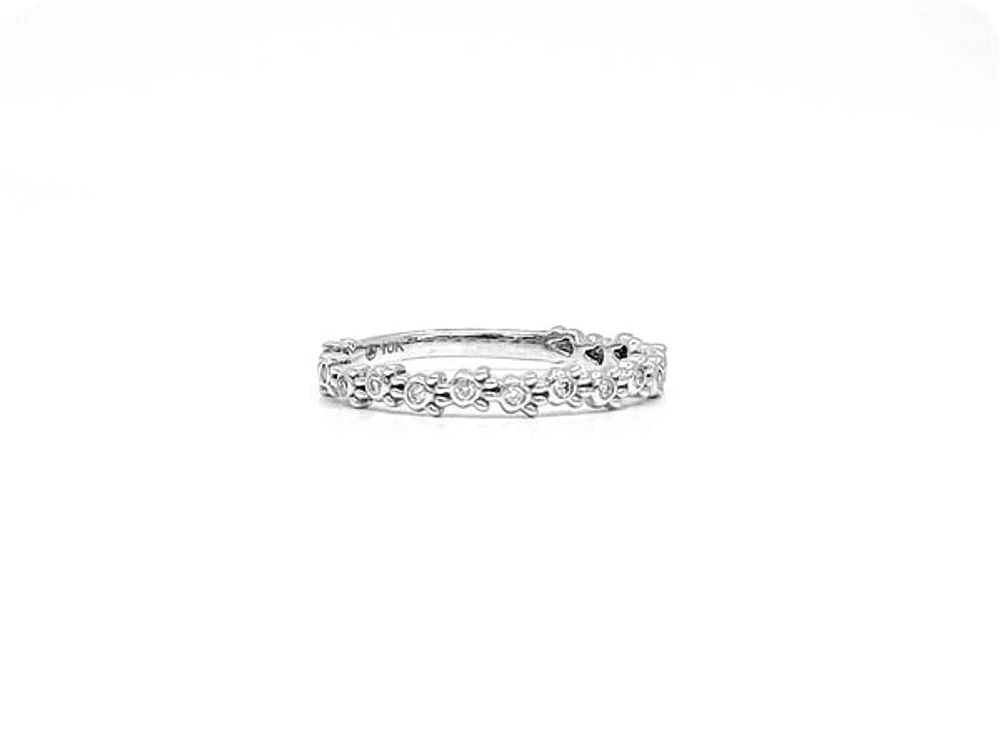 10K White Gold 0.065cttw Diamond Paw Print Ring, size 6.5