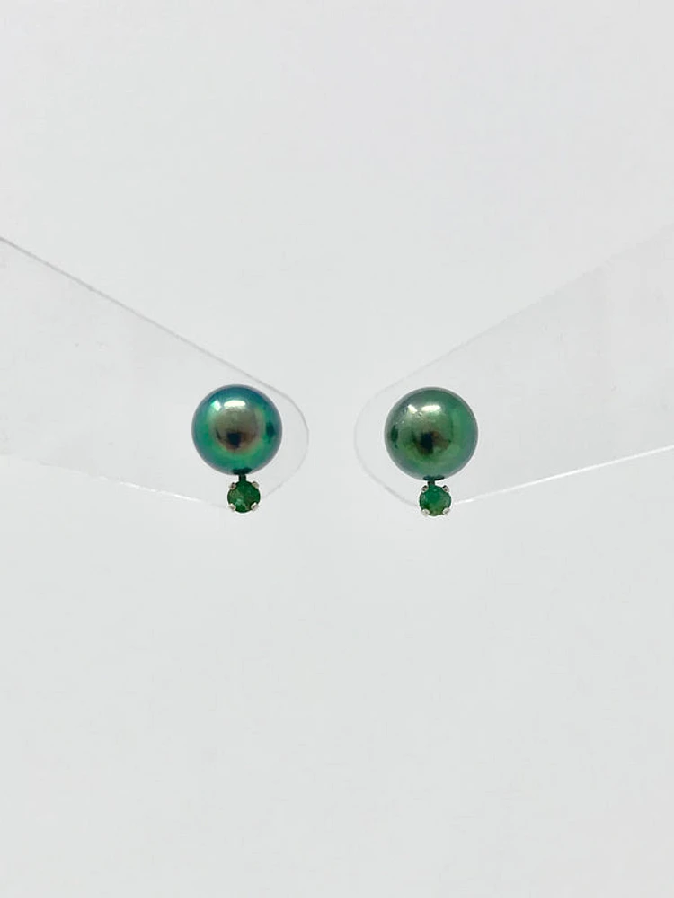 Cultured Black Pearl with Emerald Earrings