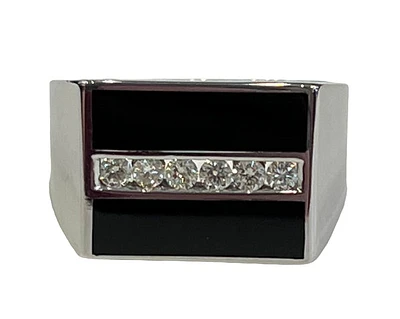14K White Gold 0.31cttw Diamond and Onyx Gents Ring, size 10