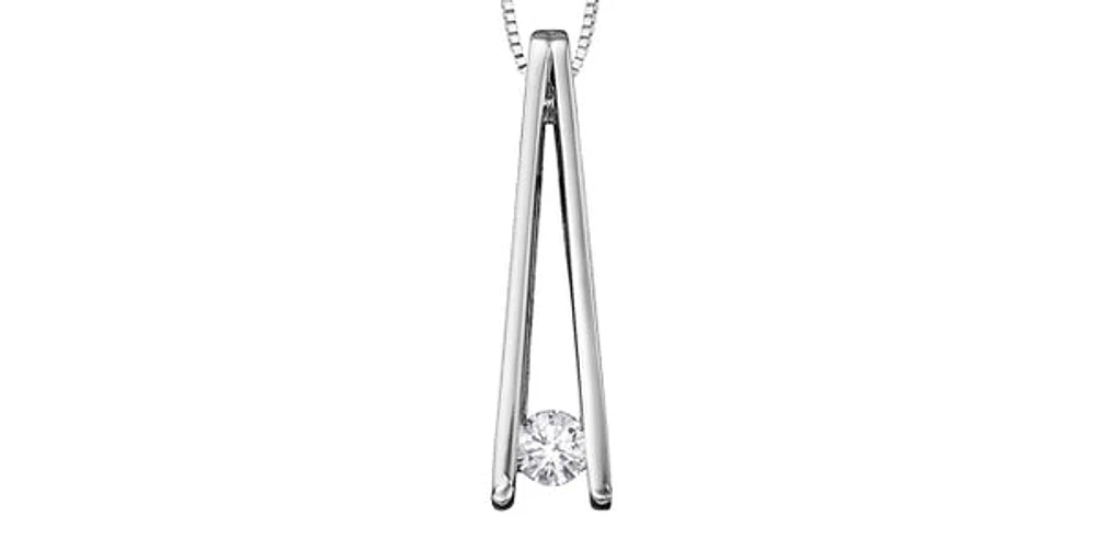 10K White Gold 0.086cttw Canadian Diamond Necklace, 18"