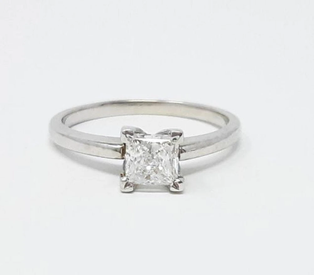Princess Cut Diamond Engagement Ring