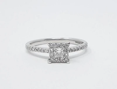 Diamond Engagement Ring