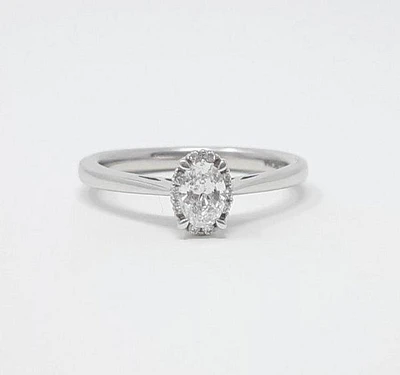 14K White Gold 0.30cttw Oval Cut Diamond Halo Engagement Ring, size 6.5