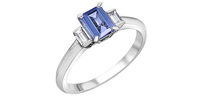 14K White Gold 0.60cttw Tanzanite and 0.10cttw Diamond Ring, size 6.5