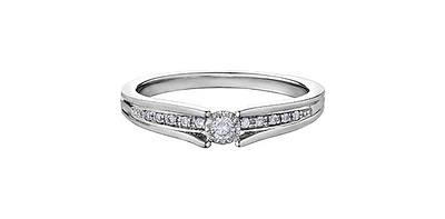 10K White Gold 0.10cttw Diamond Ring