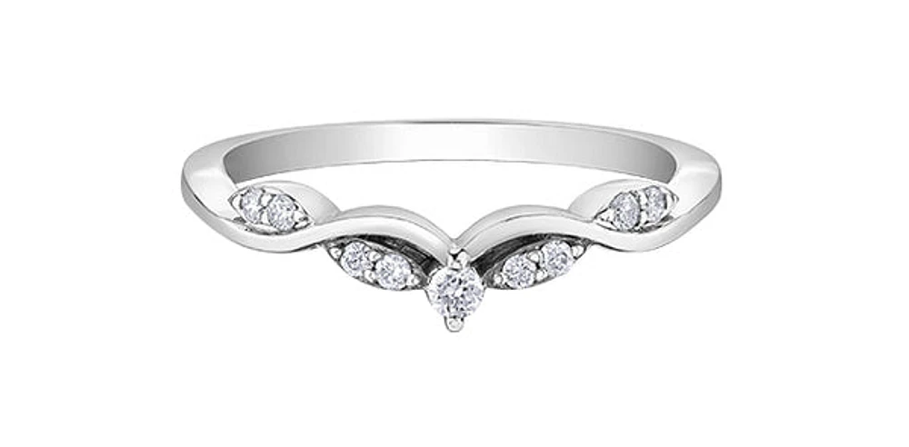 10K White Gold 0.11cttw Diamond Ring, size 6.5