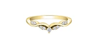 10K Yellow Gold 0.11cttw Round Brilliant Cut Diamond Ring, Size 6.5