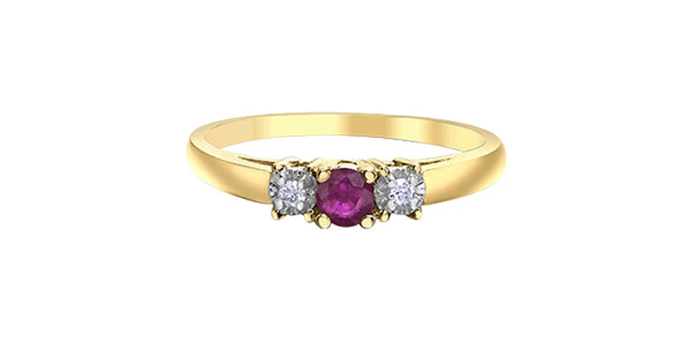 10K Yellow Gold Ruby and Diamond 3 Stone Ring - Size 6