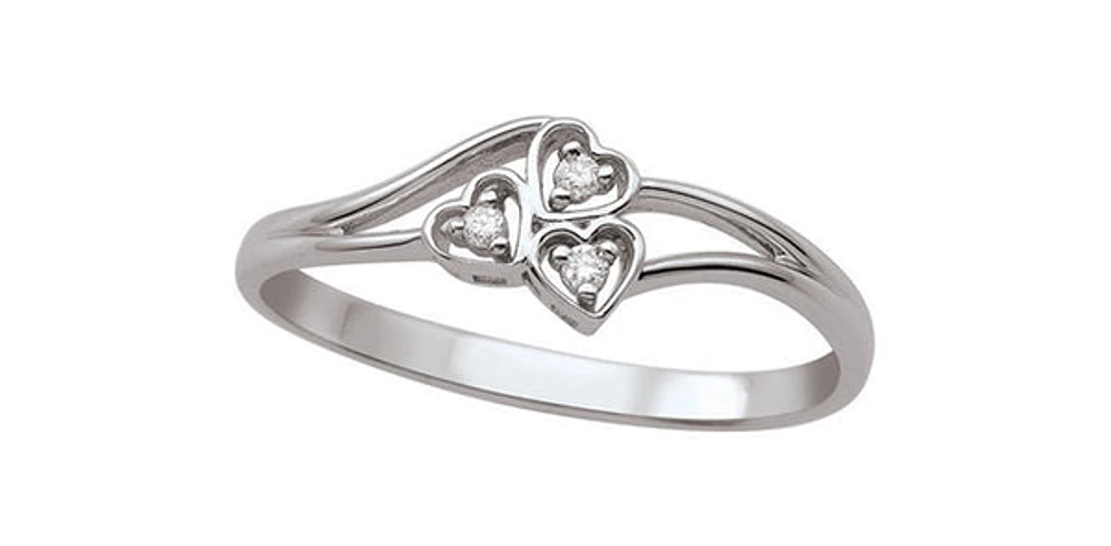 10K White Gold 0.03cttw Round Cut Diamond Ring, size 6.5