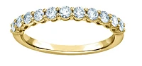 14K Lab Grown Round Brilliant Claw Set Diamond Band - Gold / Total Weight