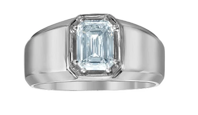 14K Lab Grown Emerald Cut Claw Set Diamond Band