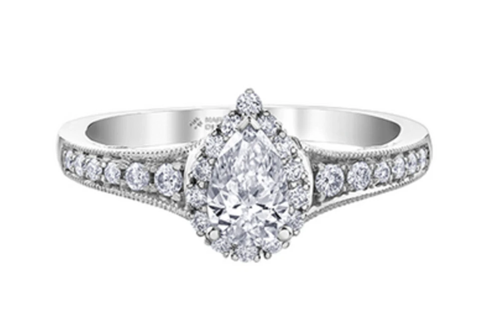 18K White Gold/Palladium Alloy (hypoallergenic) 0.90cttw Pear Shape Diamond Halo Ring - Gold /