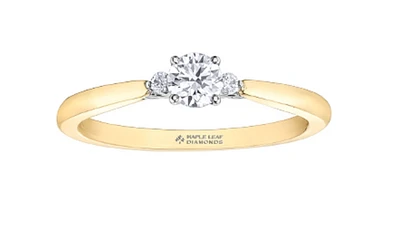 18K Yellow Gold/Palladium Alloy (hypoallergenic) 3 Stone Diamond Ring - Carat Total Weight