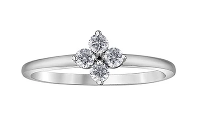 14K White Gold 0.25cttw Canadian Diamond Ring, 6.5