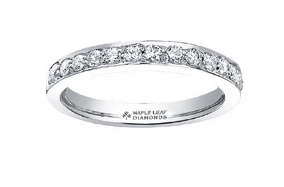Platinum 0.32-56cttw Canadian Diamond Wedding Band, size 6.5 - 0.32 Carat Total