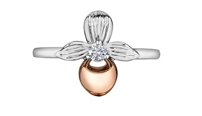 14K White & Rose Gold 0.10cttw Prince Edward Island Provincial Flower Diamond Ring, size 6.5
