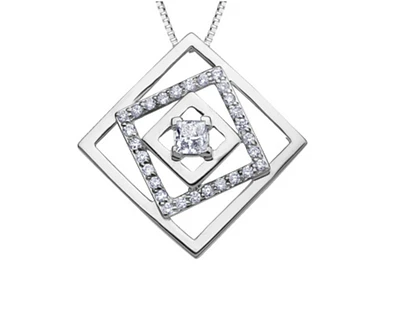 10K White Gold 0.20cttw Canadian Diamond Pendant