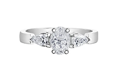 18K White Gold & Palladium Alloy (hypoallergenic) 0.85cttw Canadian Diamond Engagement Ring