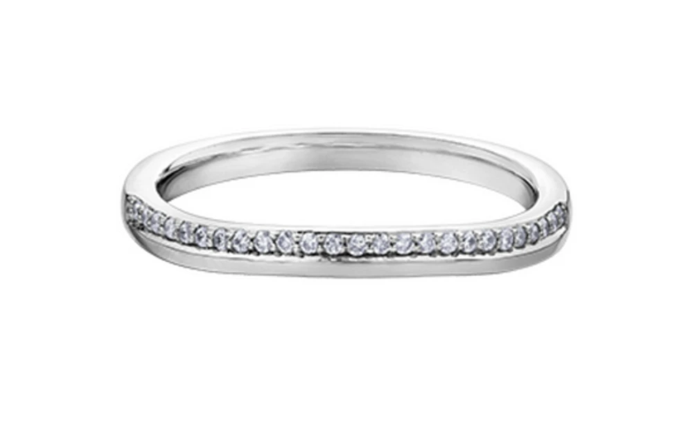 10K White Gold 0.10cttw Canadian Diamond Wedding Band - 10K White Gold