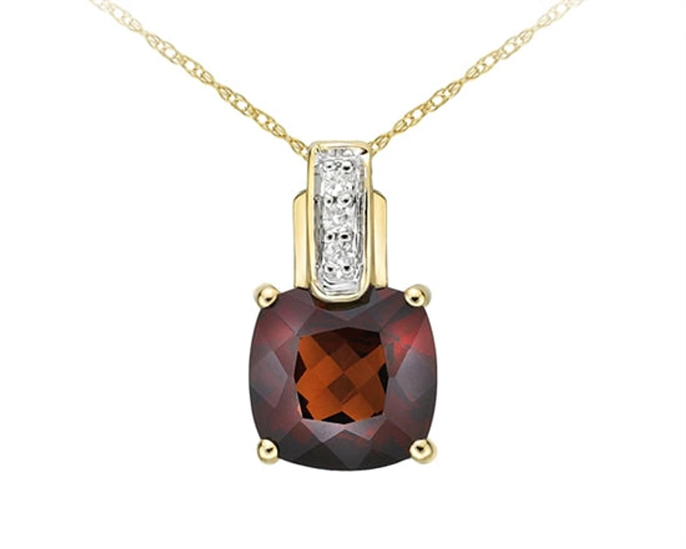 10K Yellow Gold 7mm Cushion Cut Garnet and 0.026cttw Diamond Pendant - 18 Inches