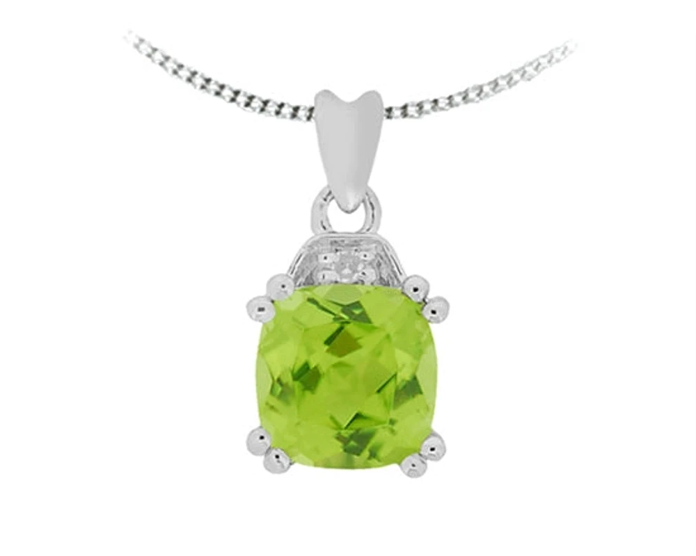 10K White Gold 6mm Cushion Cut Peridot and 0.01cttw Diamond Pendant - 18 inches