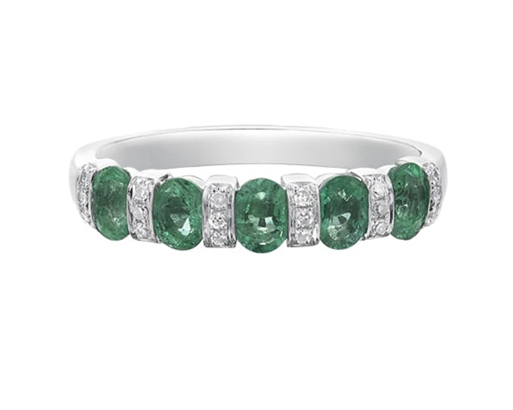 14K White Gold 4x3mm Oval Cut Emerald and 0.10cttw Diamond Ring - Size 7