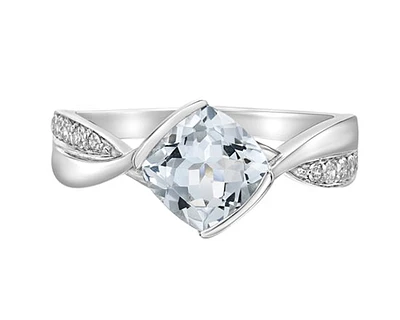 10K White Gold 1.25cttw Cushion Cut Aquamarine and 0.14cttw Diamond Ring, size 7
