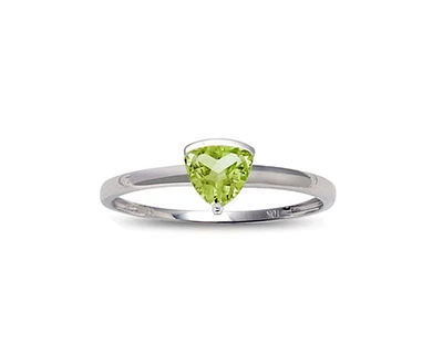 10K White Gold 5mm Trillion Cut Peridot Birthstone Ring - Size 7