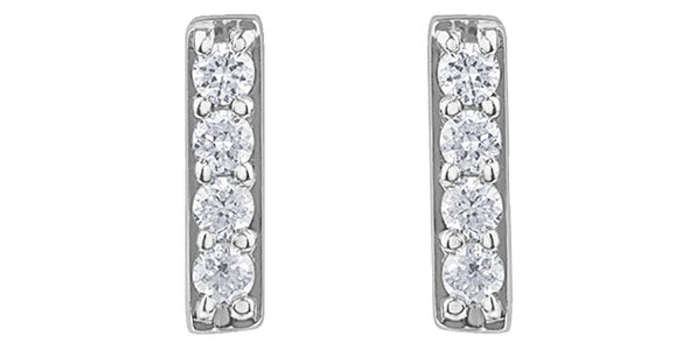 10K White Gold 0.14cttw Diamond Bar Earring