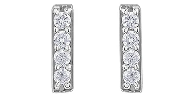 10K White Gold 0.14cttw Diamond Bar Earring