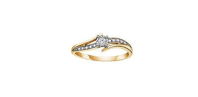 10K Yellow Gold 0.10cttw Illusion Setting Diamond Ring - /