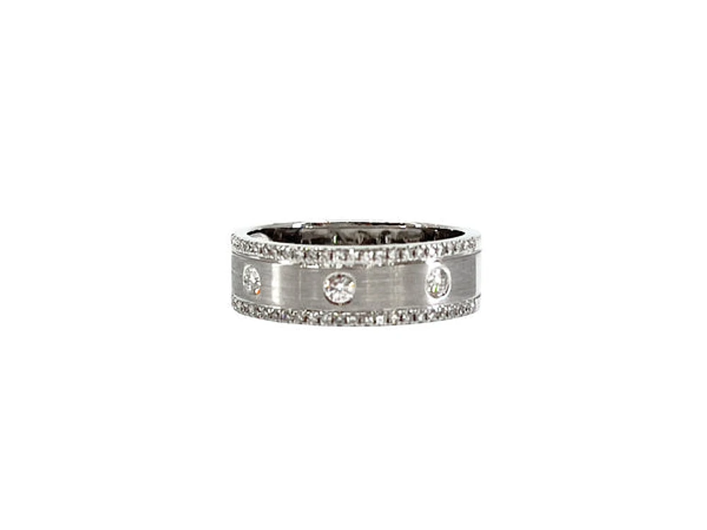 14K White Gold 0.28cttw Diamond Band - Size 6.5