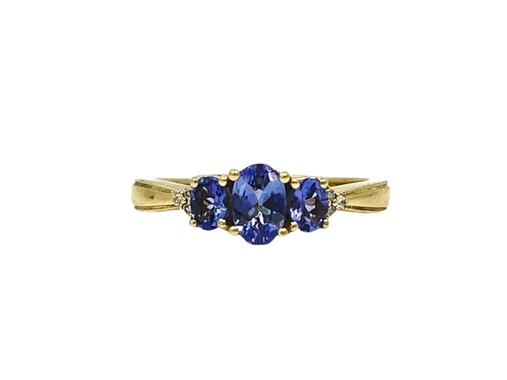 10K Yellow Gold Tanzanite & Diamond Ring, size 7