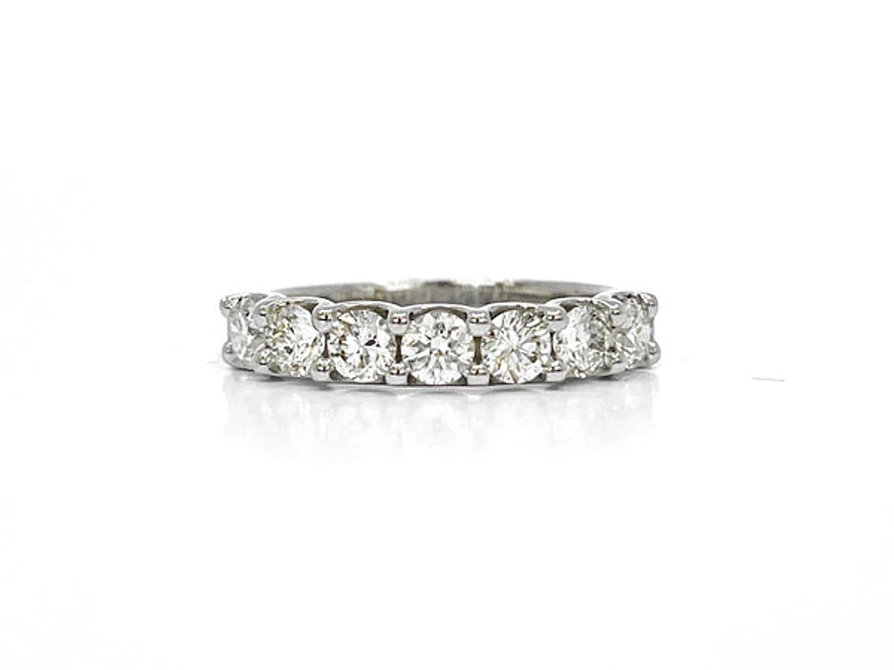 14K White Gold 0.75cttw Diamond Anniversary Claw Set Ring / Band, size 6.5