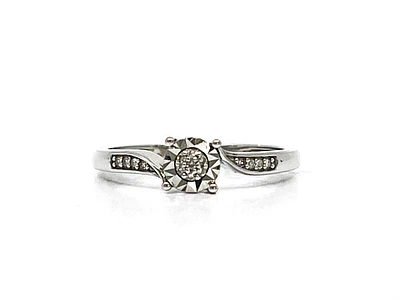 10K White Gold 0.05cttw Cluster Illusion Set Diamond Ring - Size 6.5