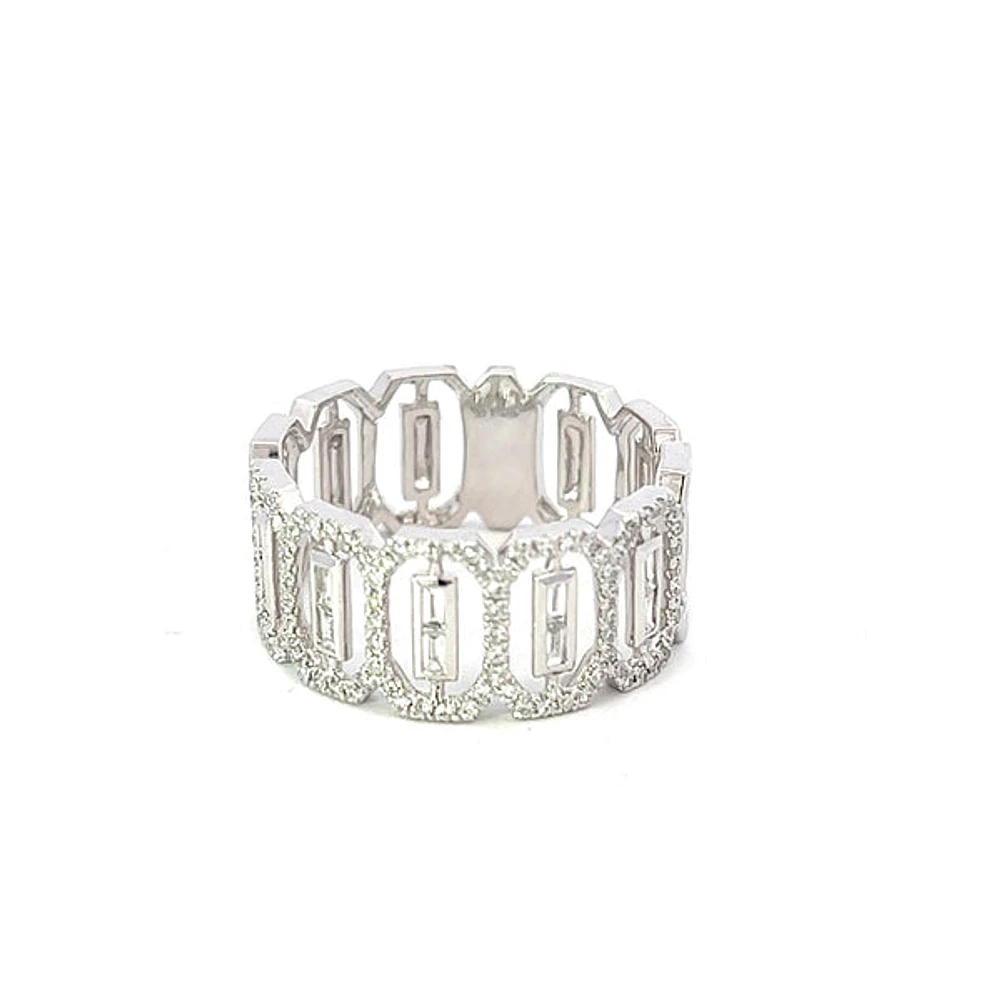 14K White Gold 0.39cttw Diamond Round and Baguette Cut Ring