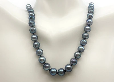 Black Cultured Graduated Pearl Strand with 14K Yellow Gold Pearl Clasp - 20"