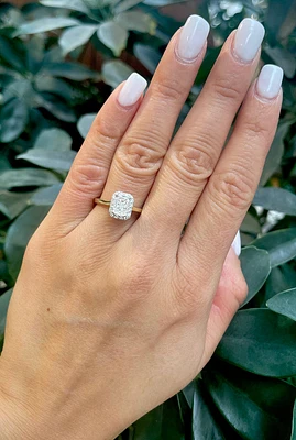 14K Yellow Gold 1.23cttw Lab Grown Diamond Engagement / Anniversary Halo Set Ring  - 7 White