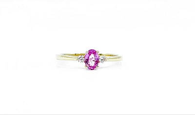 14K Yellow Gold Pink Sapphire 0.62cttw & Canadian Diamond 0.08cttw Ring